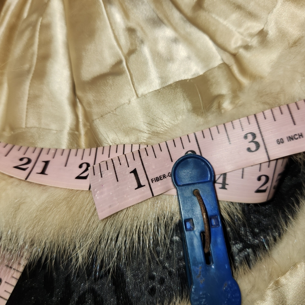 Vintage Mink Hat and Collar - Picture 6 of 7